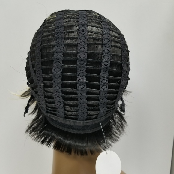 Black and Blond 100% Japanese Fiber Synthetic Wig - Picture 5 of 5